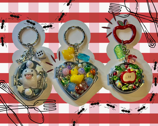 Mirror lockets keychains